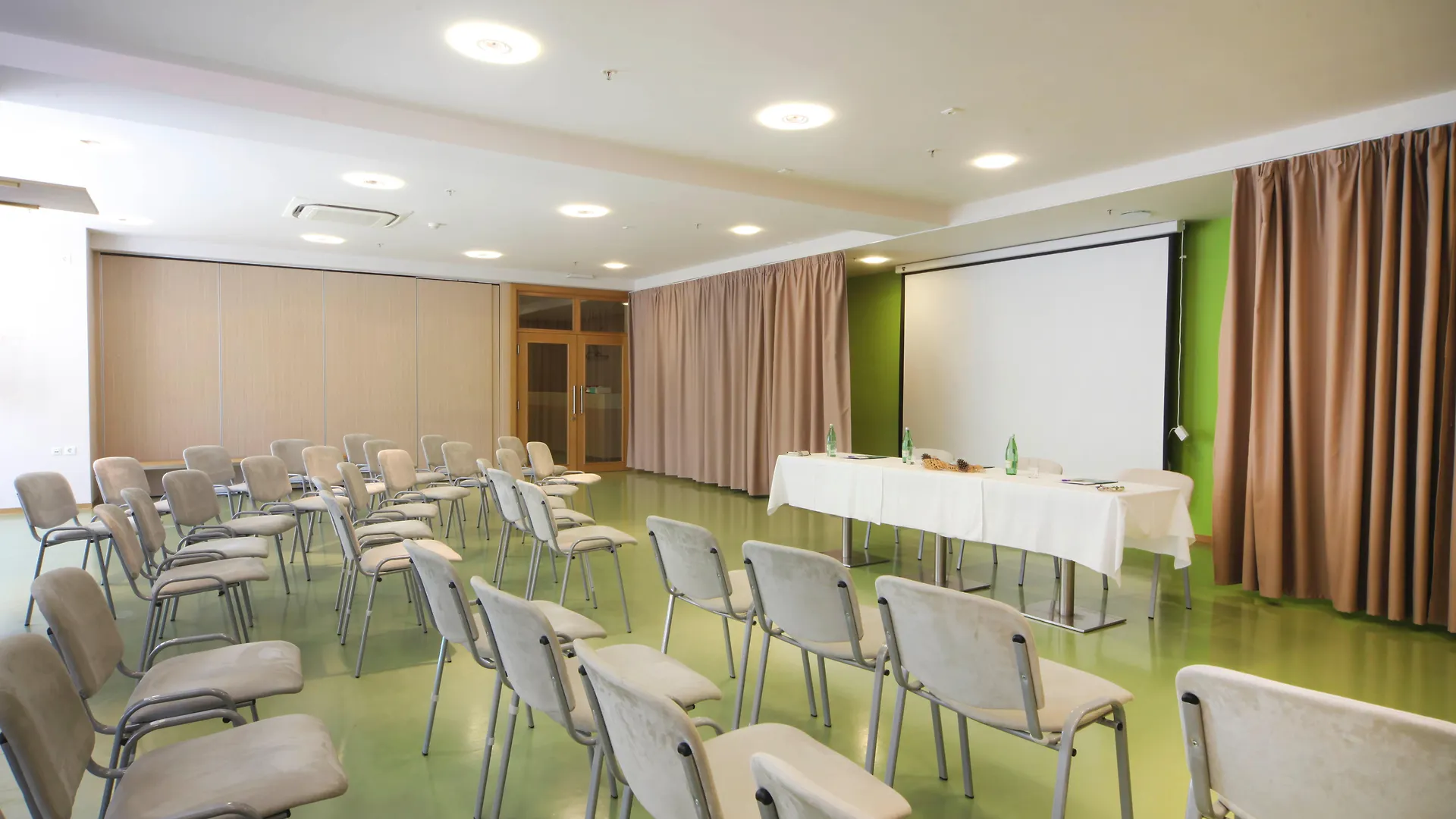 Family Hotel Vespera Mali Lošinj 4*,